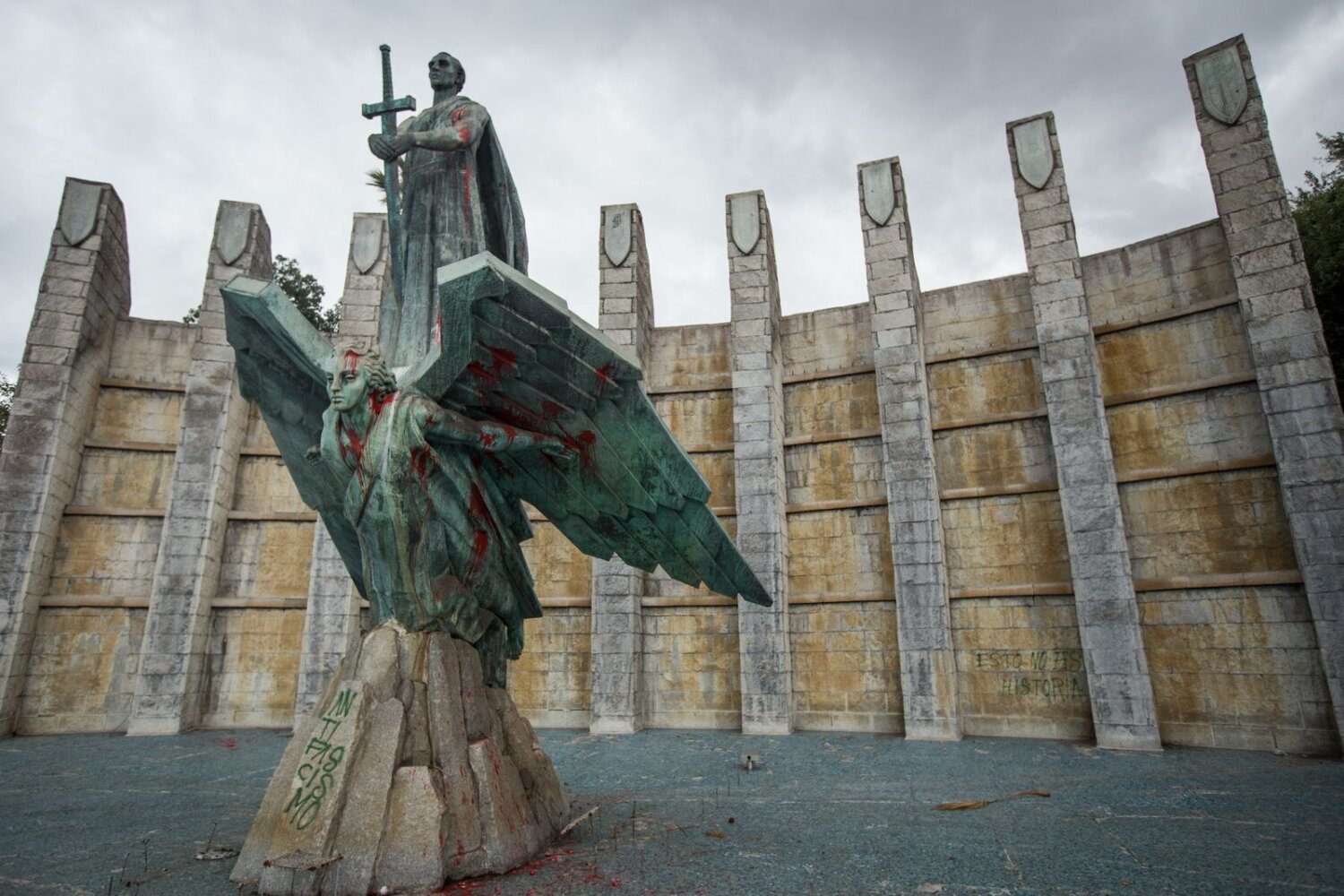 Santa Cruz estudia incluir el Monumento a Franco en su catálogo patrimonial para no retirarlo