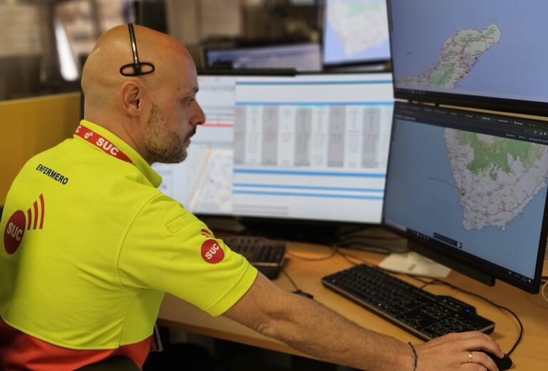 Dos fallecidos y tres heridos graves en un accidente de tráfico en Guaza en Tenerife