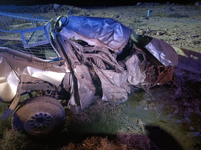 Un hombre herido grave al volcar su turismo en Playa Blanca, en Lanzarote