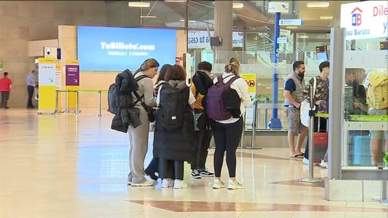 Miles de canarios viajarán este puente de Todos los Santos