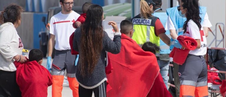 Canarias cree que el Estado cumplirá el plazo con los menores en asilo, que vence este viernes