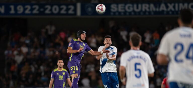 0-0 | Tenerife y Málaga empatan sin goles y agravan sus crisis