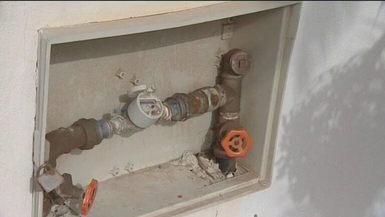 Lanzarote se queda sin agua potable durante varias horas