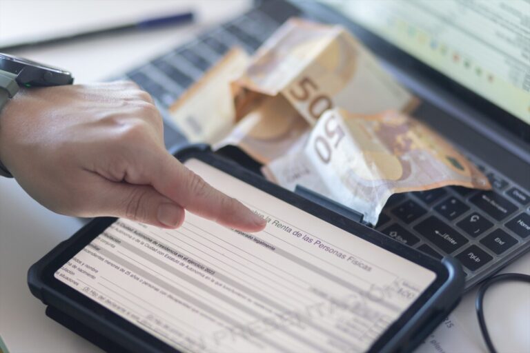 Novedades para la próxima declaración de la renta. Se podría pagar por Bizum