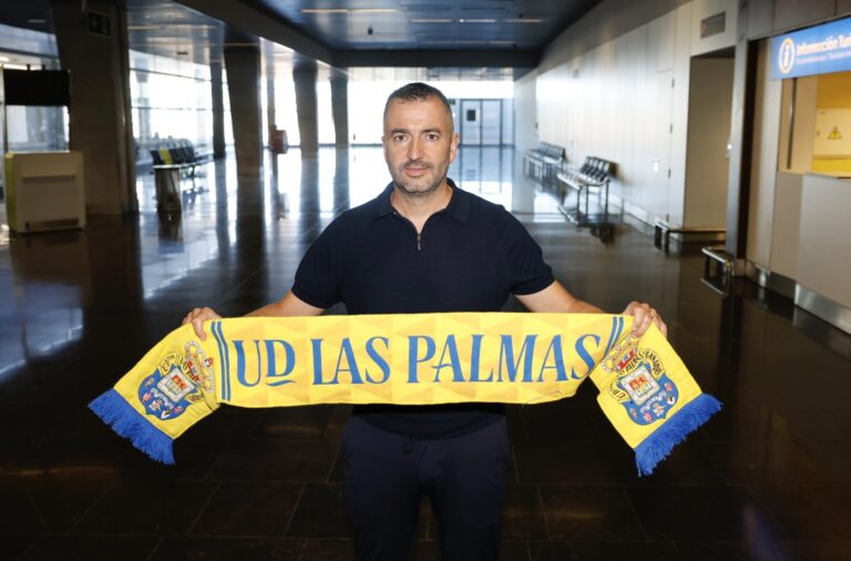 Presentación oficial de Diego Martínez como entrenador de la UD Las Palmas