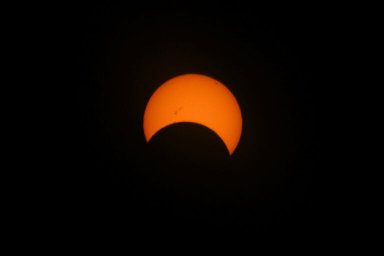 El IAC reunirá a expertos internacionales para estudiar el eclipse solar en Palencia