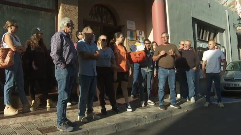 Protesta de las familias de las aulas enclave