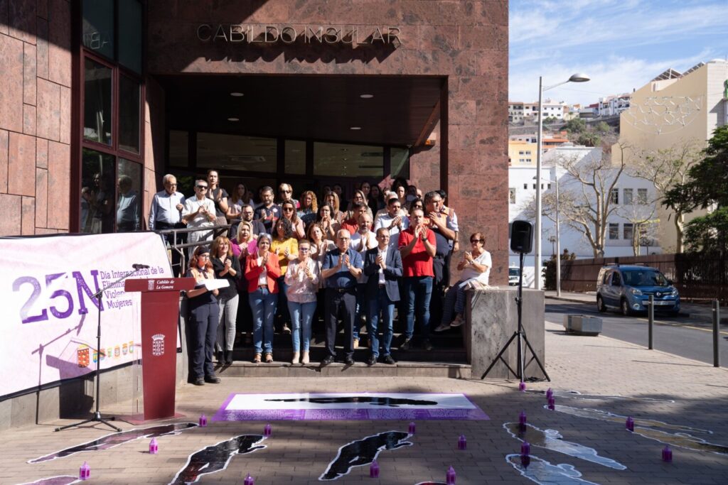 El Cabildo de La Gomera se une a la conmemoración del 25N/Cabildo de La Gomera
