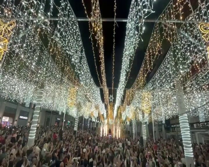 Santa Cruz de Tenerife da la bienvenida a la Navidad