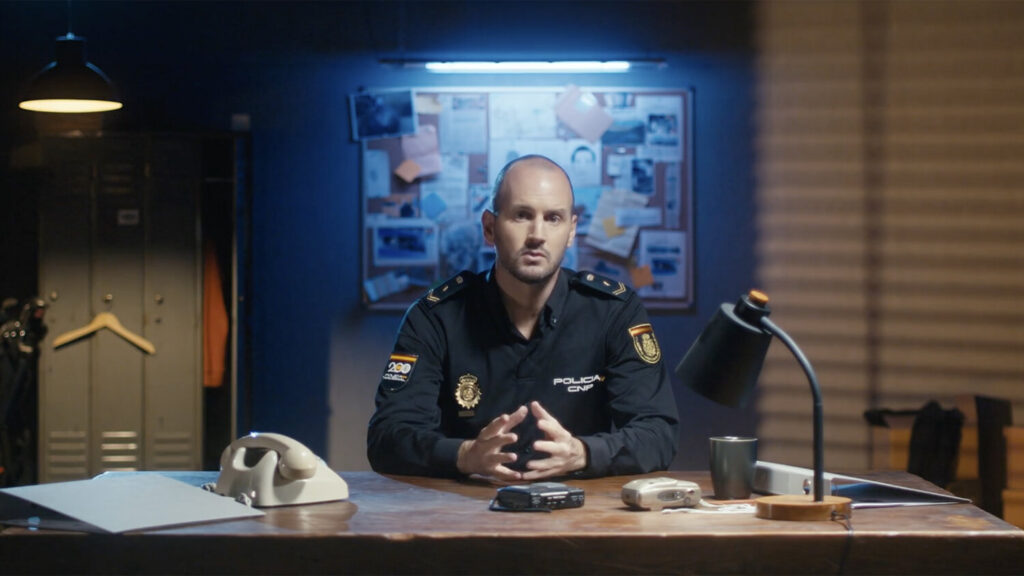 Alberto Sambade, Policía Nacional