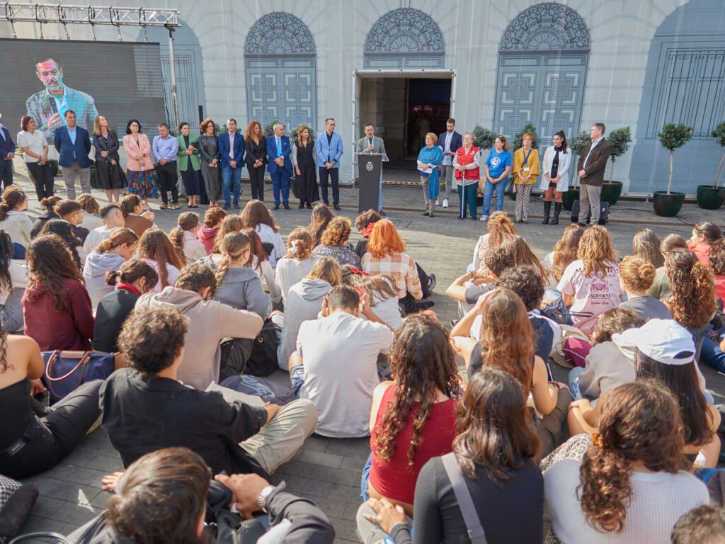 Tenerife conmemora el Día Internacional del Voluntariado. Lectura del Manifiesto del Día Internacional del Voluntariado/ Cabildo de Tenerife.