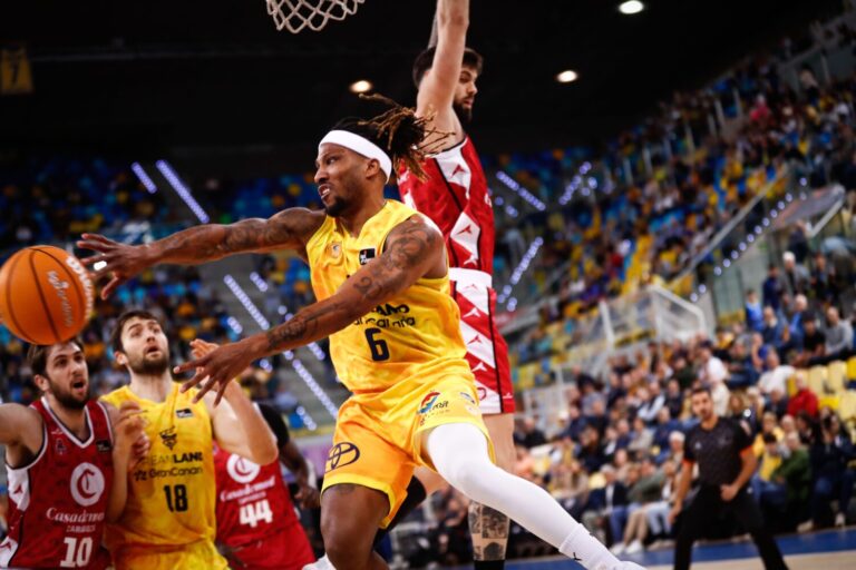 96-94: Homesley lideró la victoria del Dreamland Gran Canaria