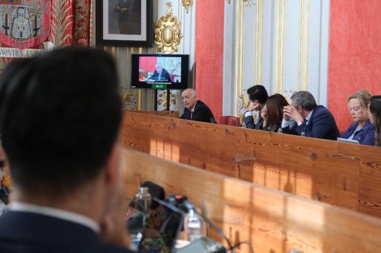 Las Palmas de Gran Canaria termina el año con buena salud financiera