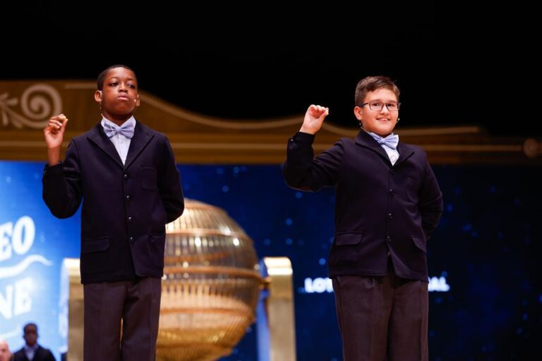 Lotería Navidad 2024 | Tazacorte y Las Palmas de Gran Canaria, agraciadas con los quintos premios