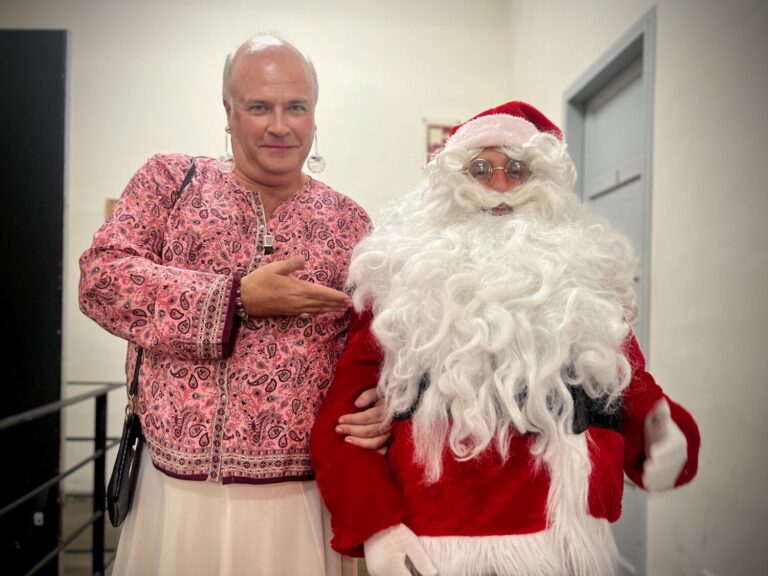 ‘En otra clave’ celebra la Navidad con el Especial “El tiempo de los locos bajitos”