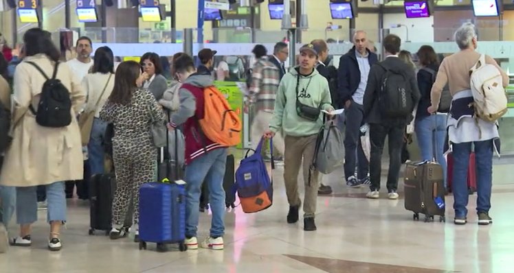 Intenso movimiento en puertos y aeropuertos canarios en el puente de la Constitución. Imagen RTVC