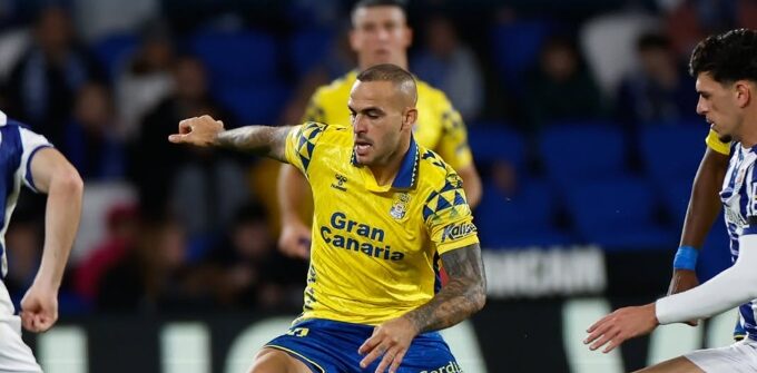Sandro Ramírez causa baja en Las Palmas tras ser operado de la rodilla derecha