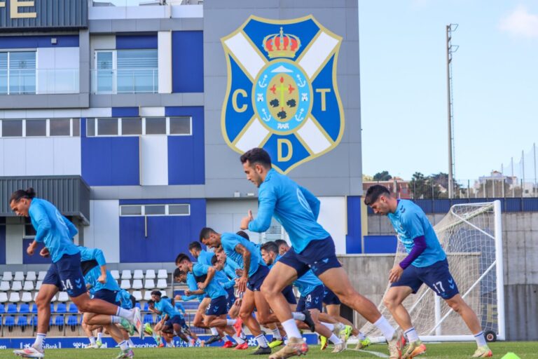 Primer entrenamiento de Álvaro Cervera en el Club Deportivo Tenerife