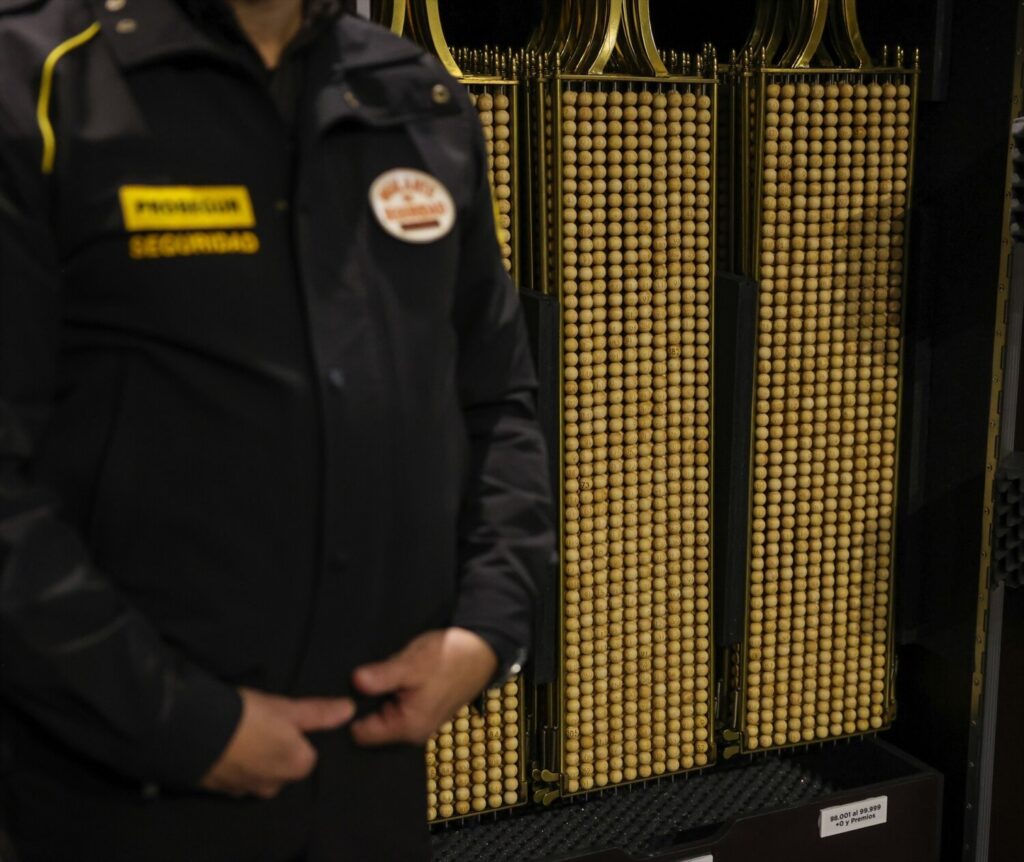 Custodia de las bolas de la Lotería de Navidad / Marta Fernández / Europa Press 