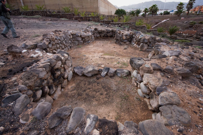 La Radio Canaria llena ‘La maleta’ de espíritu navideño