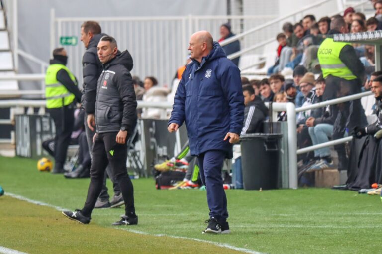 Pepe Mel termina su etapa como entrenador del CD Tenerife
