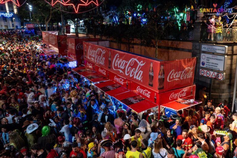 Empresas y autónomos ya pueden pedir barras en el Carnaval de Santa Cruz de Tenerife