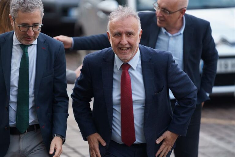 Comienza el Congreso Regional del PSOE donde Ángel Víctor Torres será ratificado como secretario general