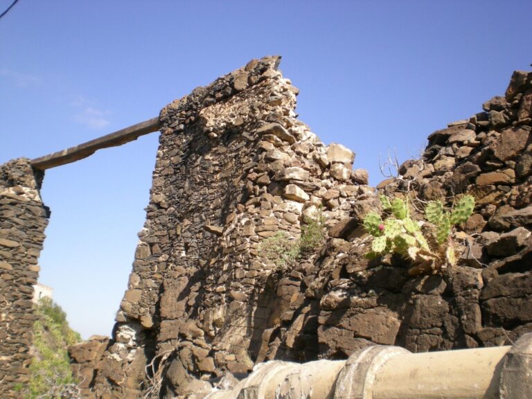 El Gobierno invierte cien mil euros a la recuperación del patrimonio hidráulico de Moya