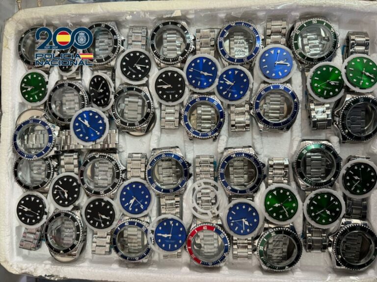 Cuatro detenidos por un presunto delito contra la propiedad industrial en el sur de Tenerife