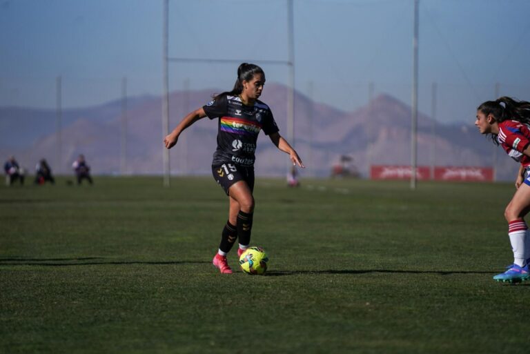 2-1 | El Costa Adeje Tenerife no logra puntuar en su visita a Granada