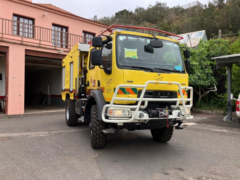 El Gobierno de Canarias adquiere nuevos vehículos para hacer frente a incendios forestales