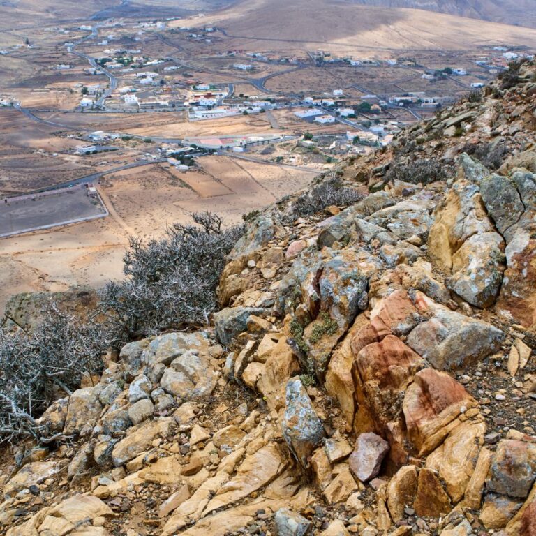 El SEPRONA denuncia a la turista que accedió a la Montaña de Tindaya sin autorización tras un vídeo viral