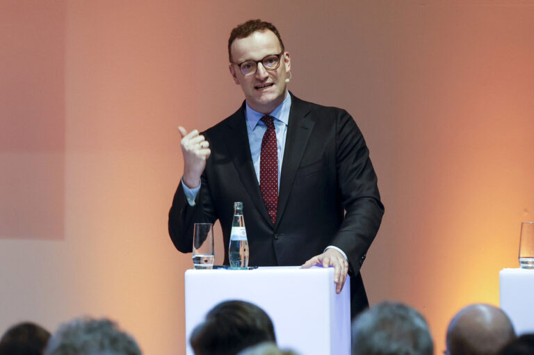 El bloque conservador, ganador de las elecciones en Alemania, quiere iniciar «muy pronto» las conversaciones para un gobierno de coalición