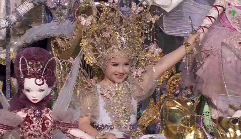 Camila Dorta Díaz es la nueva Reina Infantil del Carnaval de Santa Cruz de Tenerife