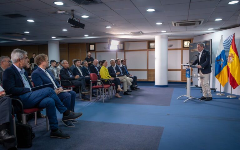 Impulso el sector de la microelectrónica y semiconductores en las islas