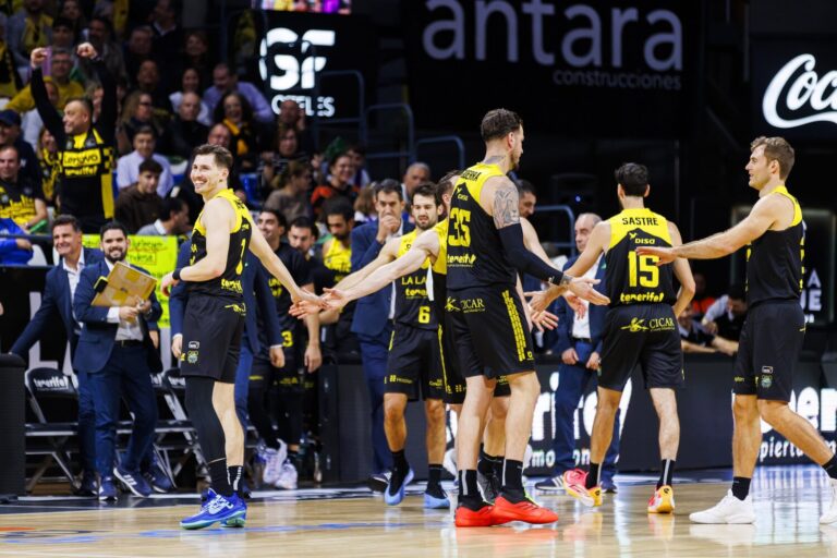 96-83 | Un buen tercer cuarto de La Laguna Tenerife acabó con las opciones del Breogán