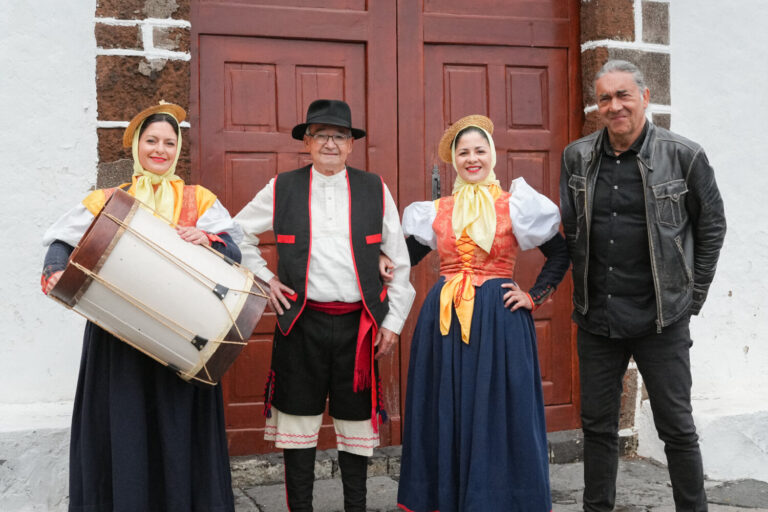 ‘Orígenes, José Manuel Ramos’, se adentra en Sabinosa, cuna del folclore herreño