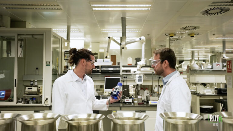 ‘RUTA 2035’ visita las universidades canarias para hablar de movilidad sostenible