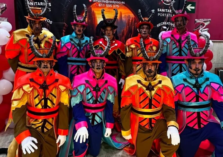 Final del Concurso de Murgas Adultas de SC de Tenerife en La Radio Canaria