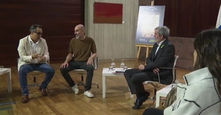 Clavijo recibe a David Baute y a Diego Navarro tras los Premios Goya