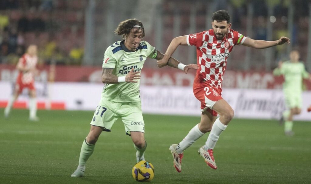 La UD Las Palmas pierde frente al Girona FC fuera de casa y aún no conoce la victoria en 2025 / UD Las Palmas