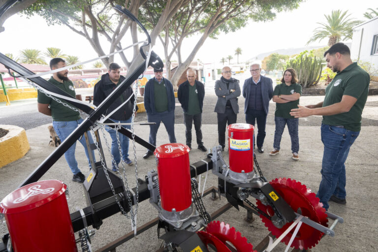 El Cabildo de Gran Canaria entrega nueva maquinaria a PACA