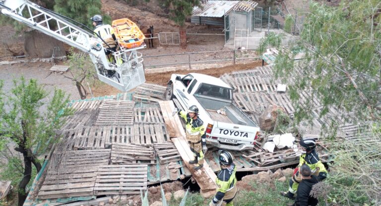 Fallece un varón de 93 años tras salirse de la vía con su vehículo en San Miguel de Abona