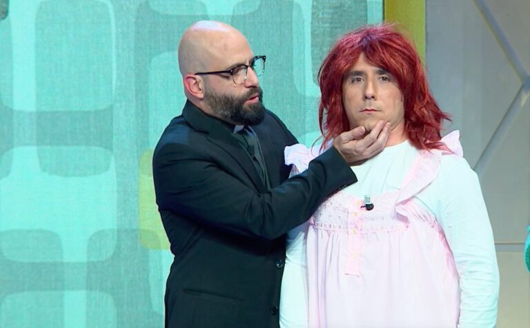 ‘En otra clave’ se asoma este domingo desde «Un terrenito en la luna»