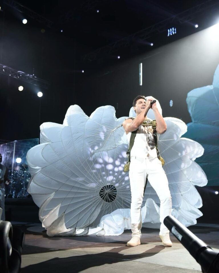 Carlos Rivera hace vibrar las Islas Canarias con dos noches de conciertos épicos