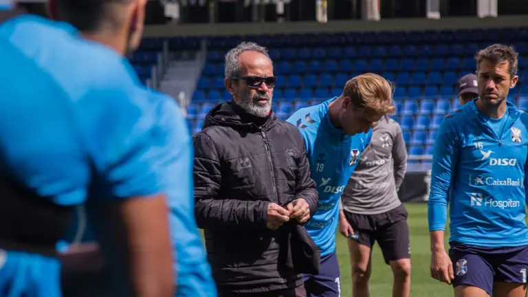 Cervera cree que la permanencia está «muy difícil» pero que hay que ir «al límite»