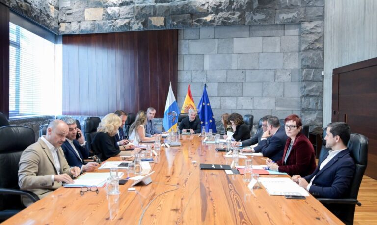 Canarias avisa de que la condonación de deuda avanza una reforma de la financiación que perjudica a las islas