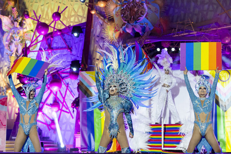 RTVC ofrece en directo la Gala Drag Queen del Carnaval de «Los Juegos Olímpicos»