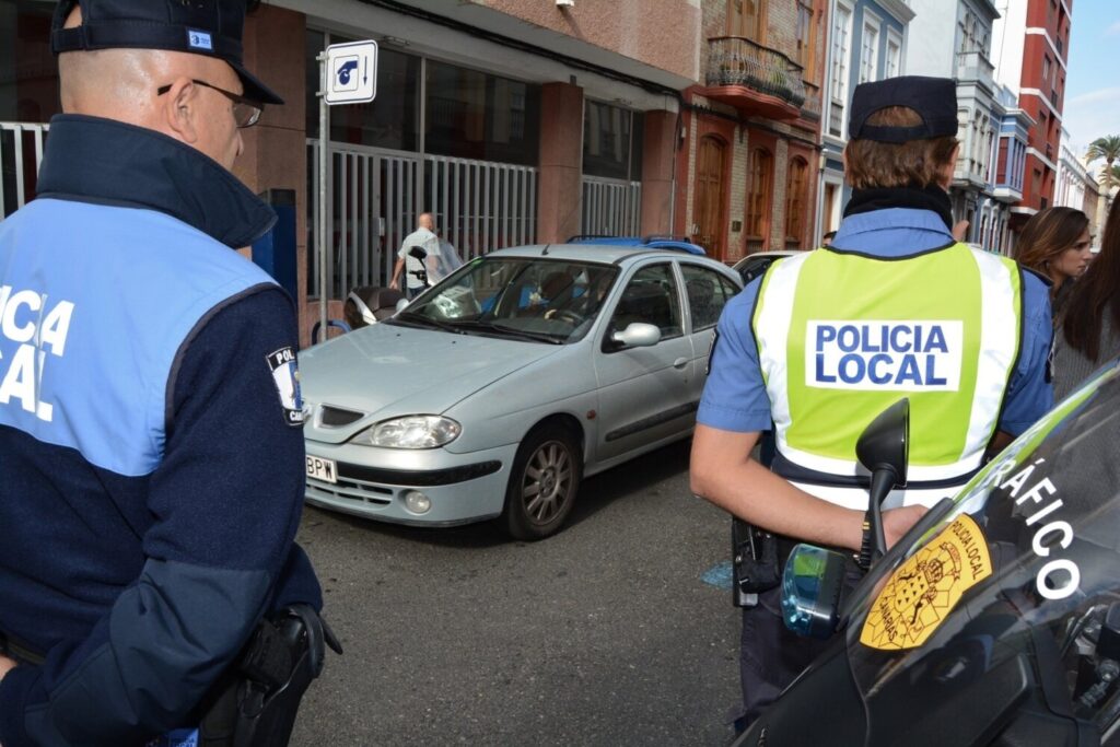Detenido tras un alunizaje en un establecimiento de Guanarteme, en Las Palmas de Gran Canaria