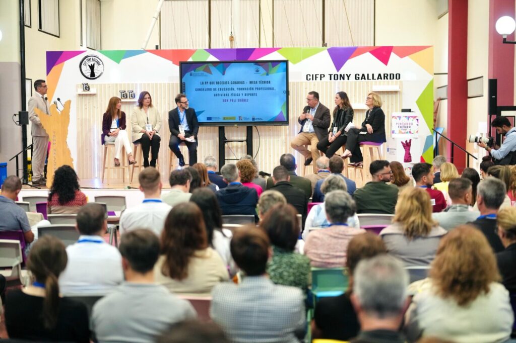 III Encuentro de Formación Profesional de Canarias en Gran Canaria. Inauguración del III Encuentro de Formación Profesional de Canarias del CIFP Tony Gallardo/ Consejería de Educación del Gobierno de Canarias.
